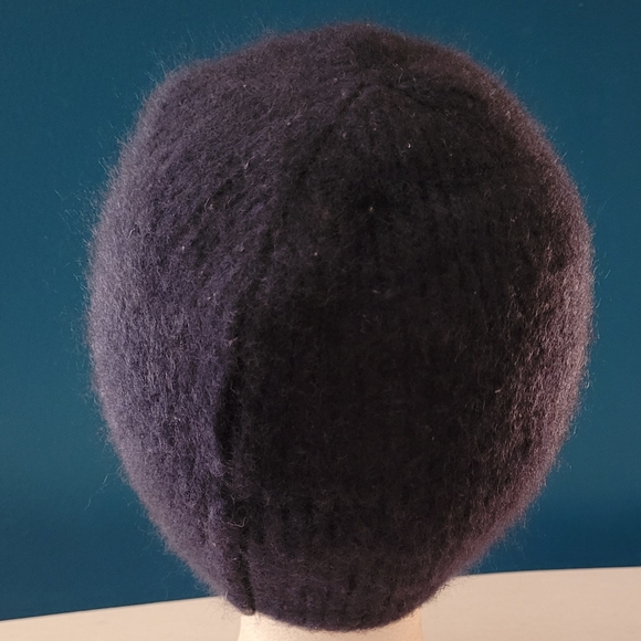 Saks Fifth Avenue 100% Cashmere Blue Beanie Soft Hat - Picture 4 of 10